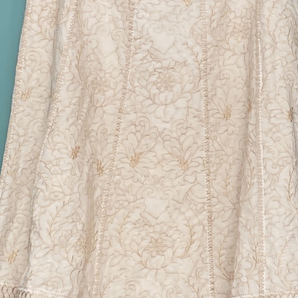 Nygard White/Cream Embroidered Skirt. Size 16 - Picture 2 of 14